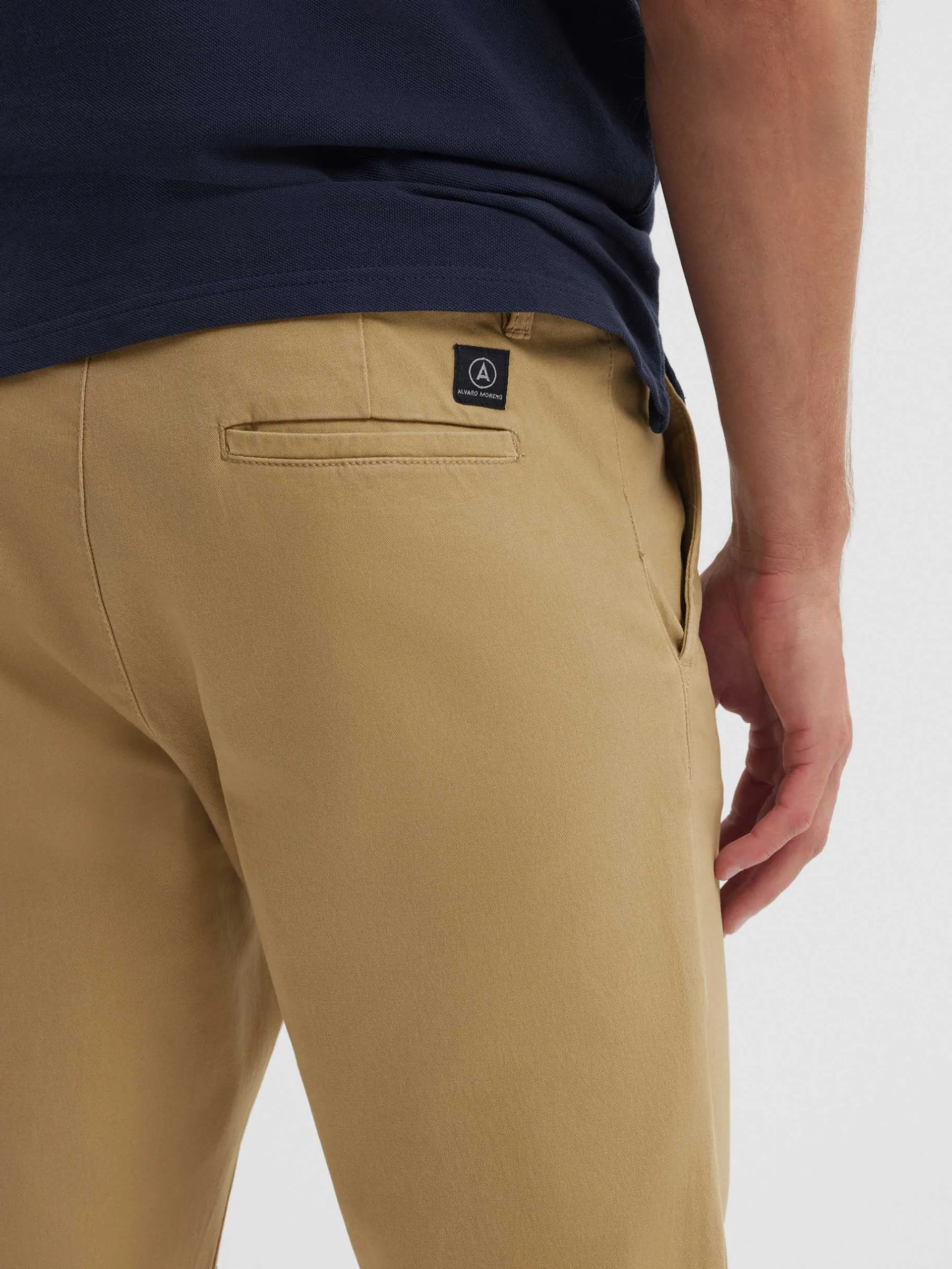 Hombre Alvaro Moreno PANTALON CHINO COMFORT