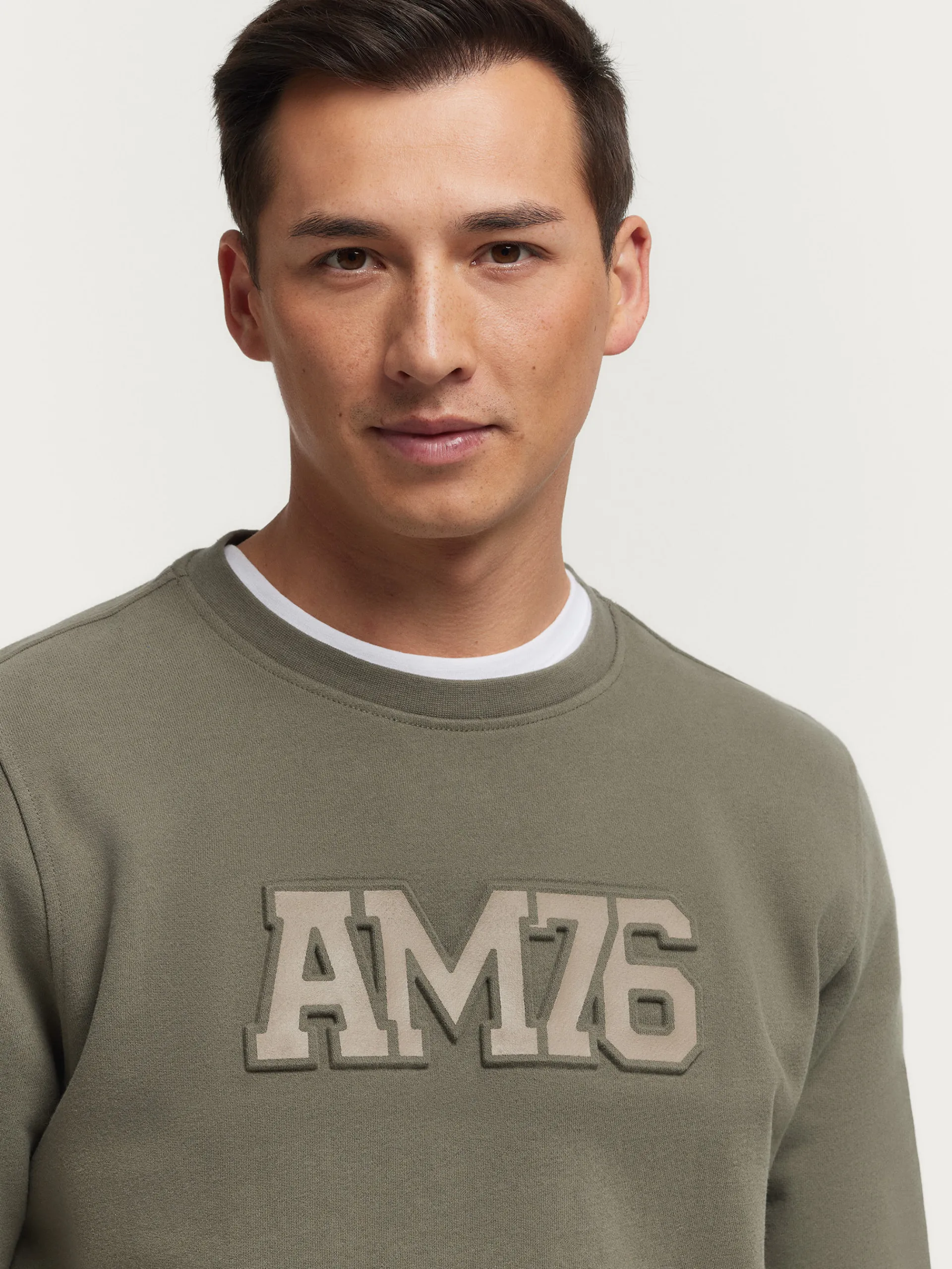 Hombre Alvaro Moreno SUDADERA OFFICIAL